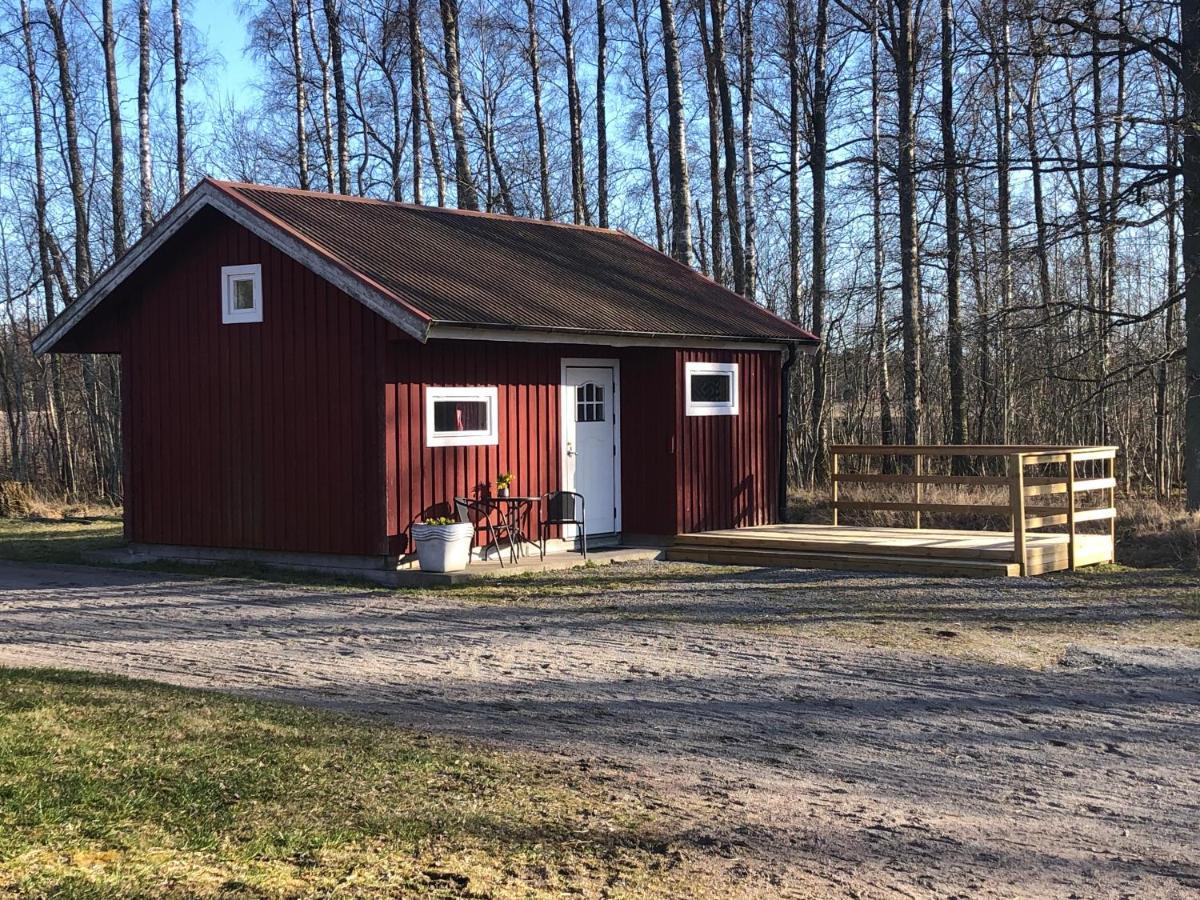 Strandnaera Stuga Vaenersnaes Villa Vargon Exterior photo